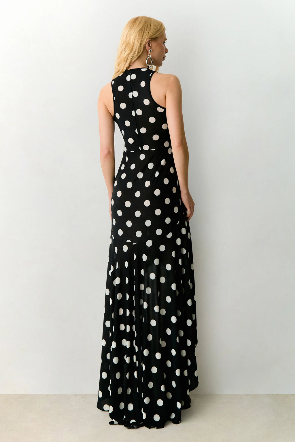 VESTIDO MULLET EM ESTAMPA POA PRETO COM BRANCO 11758