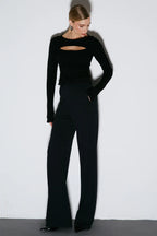 CALCA PANTALONA COM FRISOS PRETO