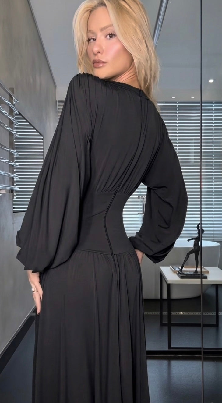 VESTIDO MIDI MANGAS BUFANDAS NEGRO