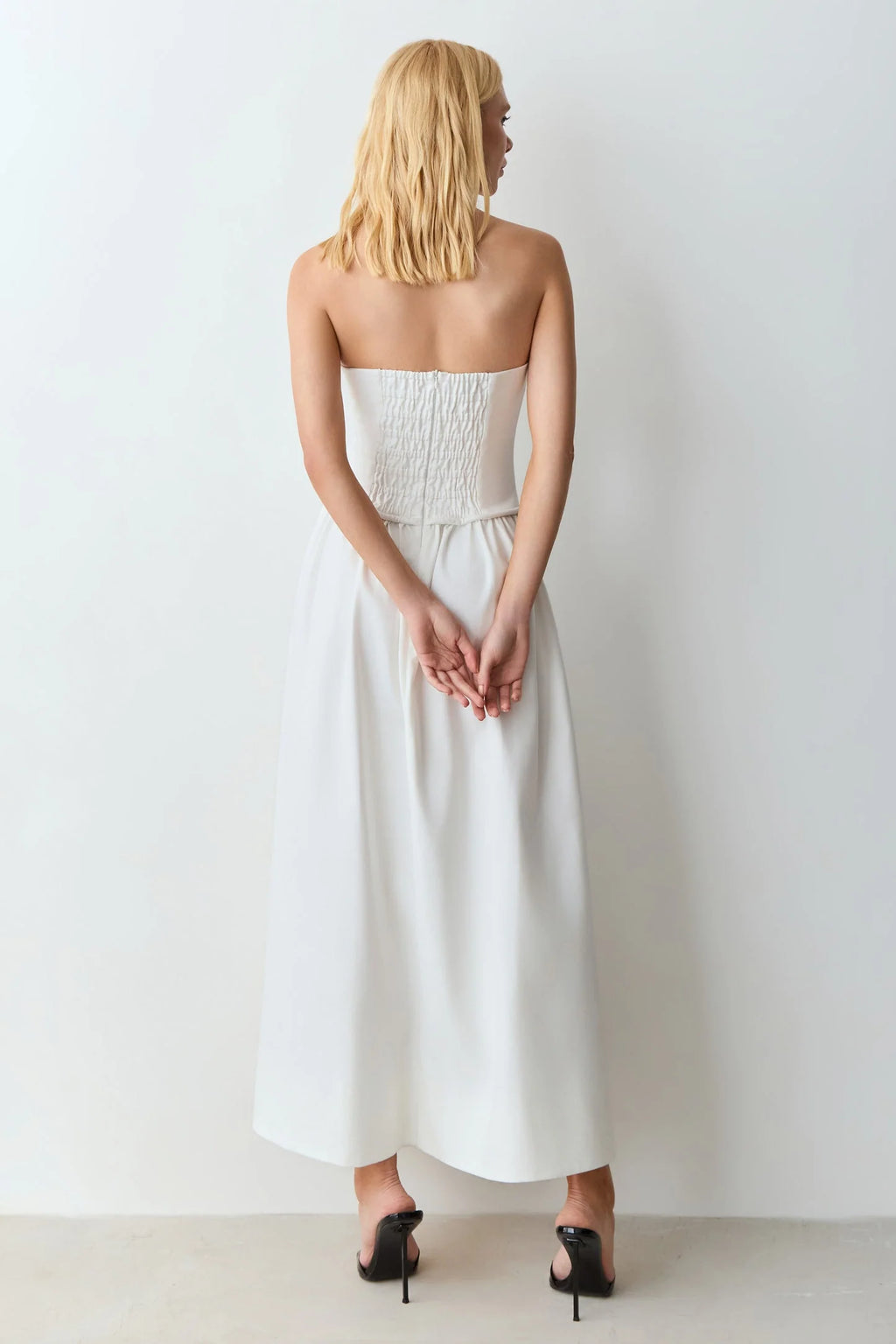 VESTIDO MIDI TOMARA QUE CAIA ZIPER DE METAL WHITE 11753
